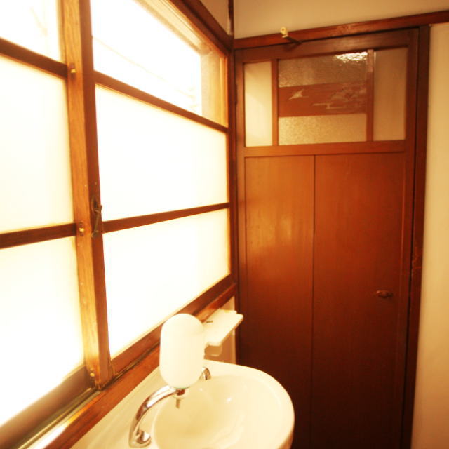 Toilet in Edo Tokyo Apartment